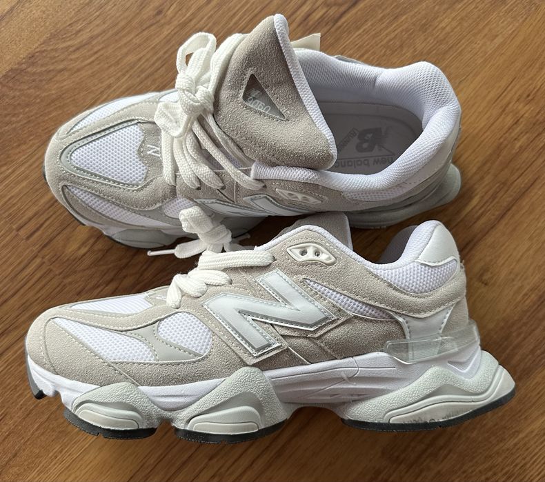 Мъжки маратонки New Balance 9060 бяло със сиво