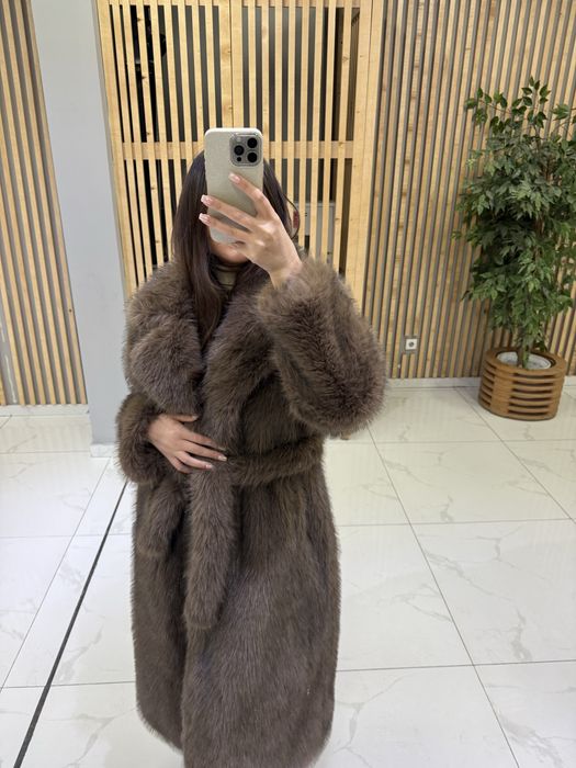 Роскошная, элегантная шуба