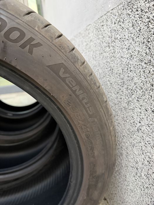 Летни Гуми 235 / 45 / 17 Hankook Ventus