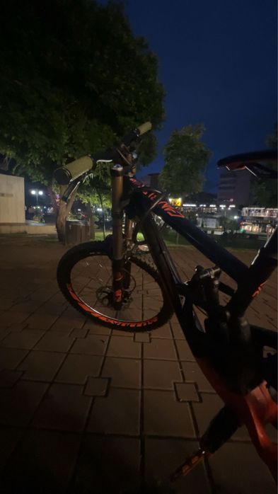 Bicicleta downhill scott gambler