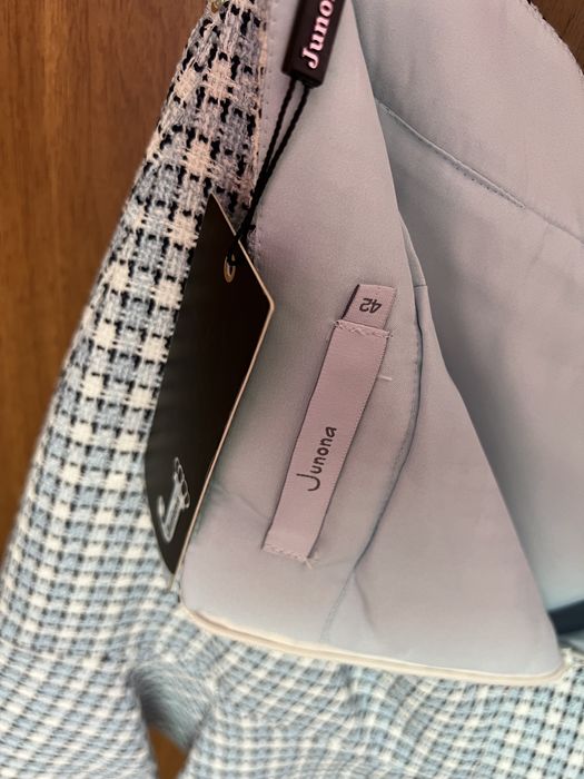 Пола и сако Junona