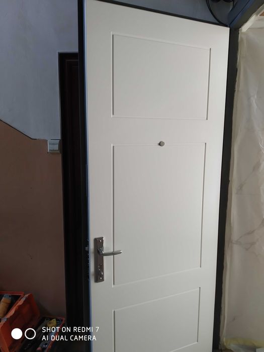 Обшивка дверей,откосов и проемов МДФ панелями .Обшивка железных дверей