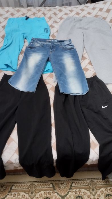 Отдам бесплатно вещи