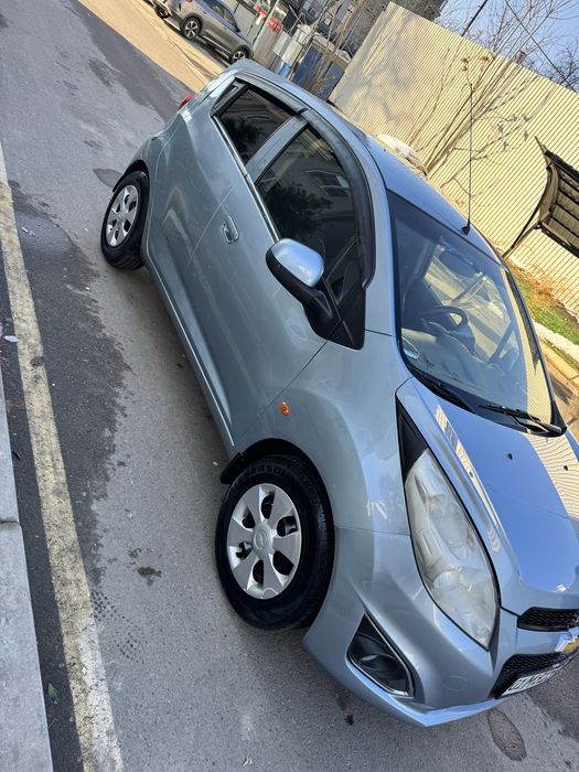 Spark 2010 yil 2 pazitsiya mehanika metan gazi bor