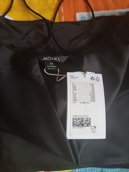 Блуза Zara и сатенен том Monki