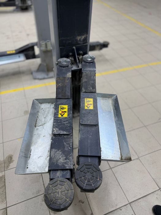 Подьемники для легковых машин!