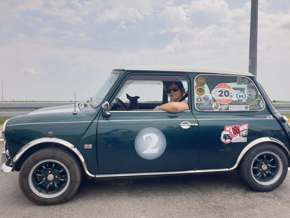 Ретро автомобил под наем за абитуренски бал, сватба, фото сесия, видео