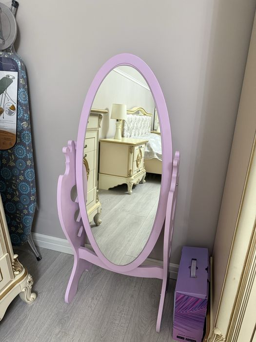 продам детский кроватку и зеркала