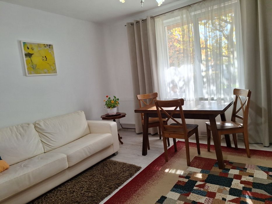 Apartament de închiriat