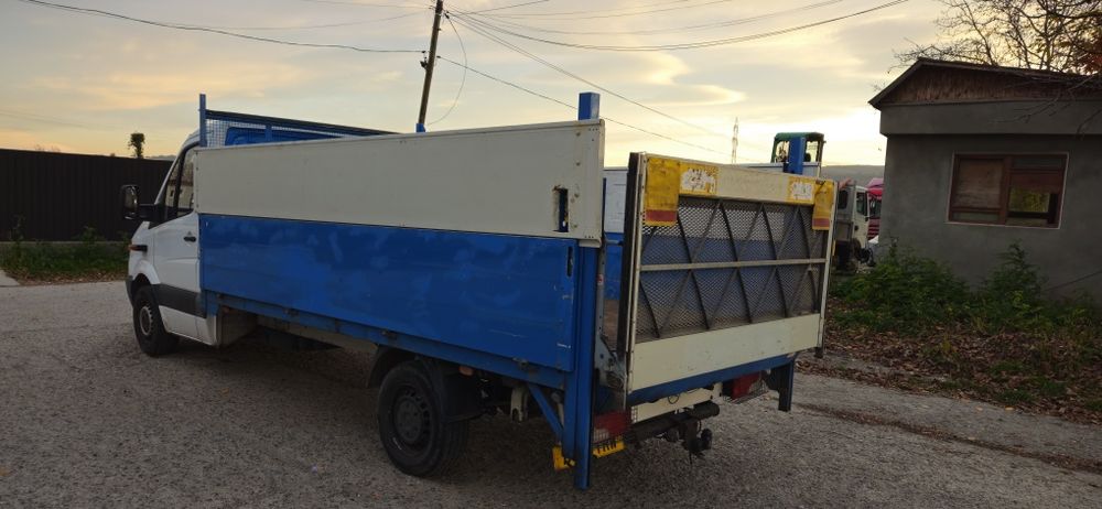 Mercedes sprinter 2.2 diesel 2013  lift