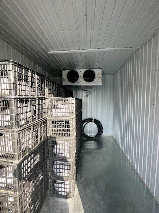 Холодильная камера рефрижератор  морозильник