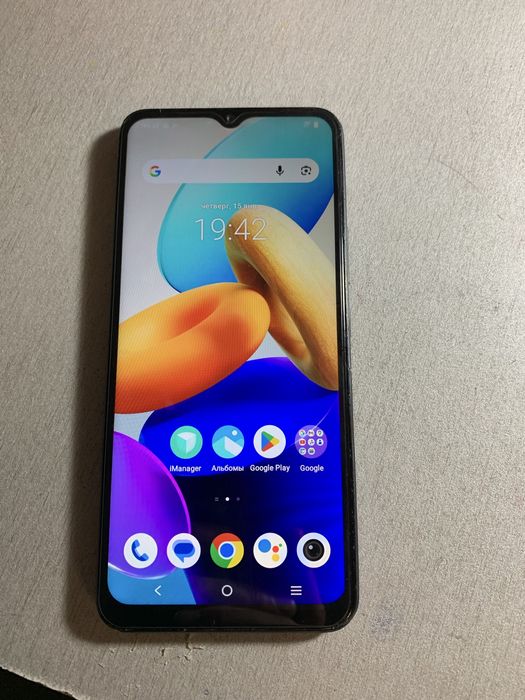 Продам VIVO Y02 t. 128 гиг