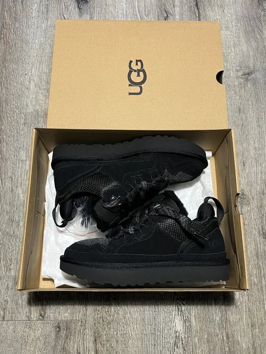 UGG Lowmel Black