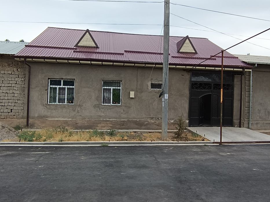 Продается Ховли, Дом