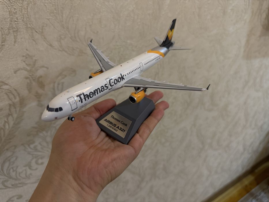 Макет самолета Airbus A321 и Boeing 757