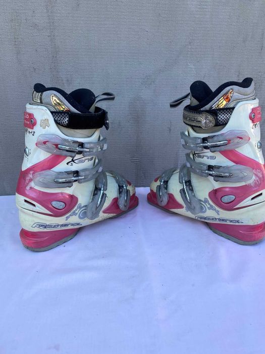 Clapari ski schi Rossignol Xena S Marime EUR:36.5 Mondo:23.5 278mm