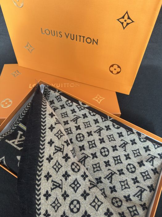 Шал Louis Vuitton