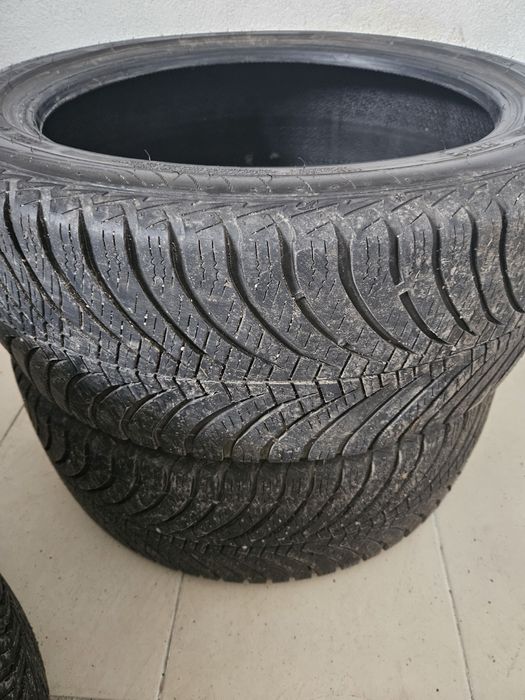 225/45/17 зимни - 2x2 Michelin и Goodyear