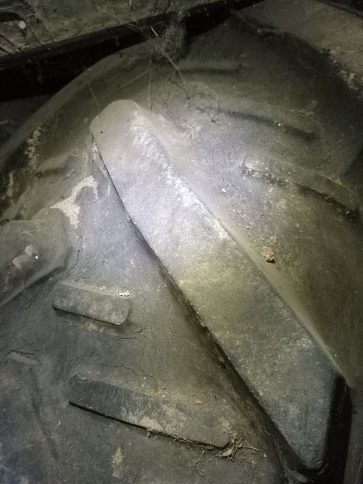 Roti tractor 16.9 R34 Fiat