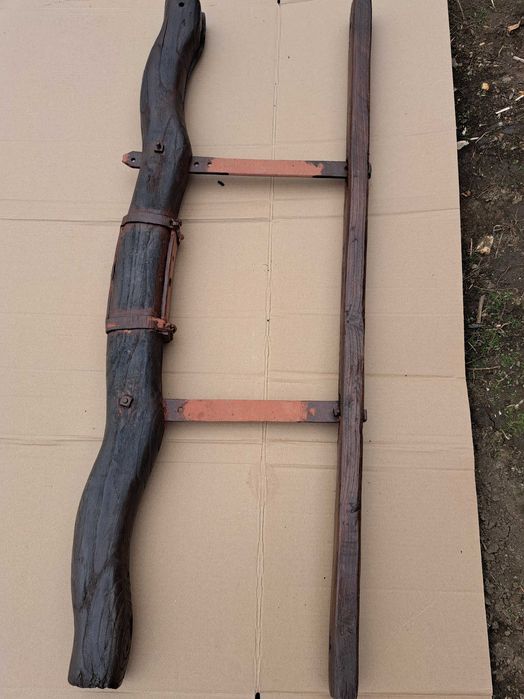 Jug  pentru boi, lemn de corn, 100 ani