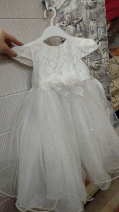 Веши Б/У . На девочку