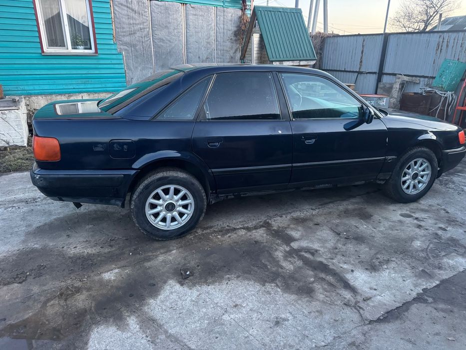Продам ауди 100 с4