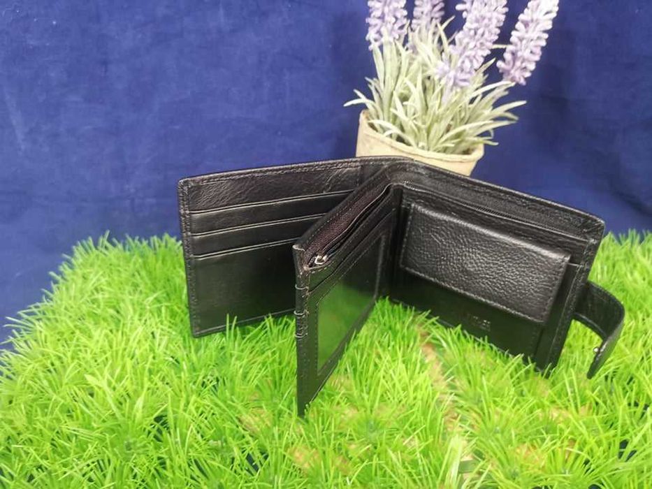 Персонално гравирано мъжко портмоне от естествена кожа