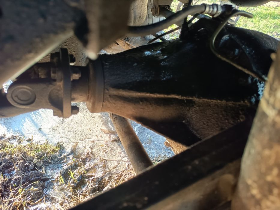 Punțe fata spate Nissan patrol y60 puntea fata cu blokant ARB