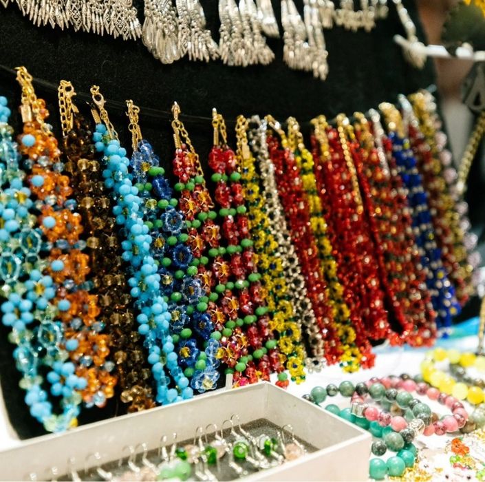 Чокер из бисера в Астане