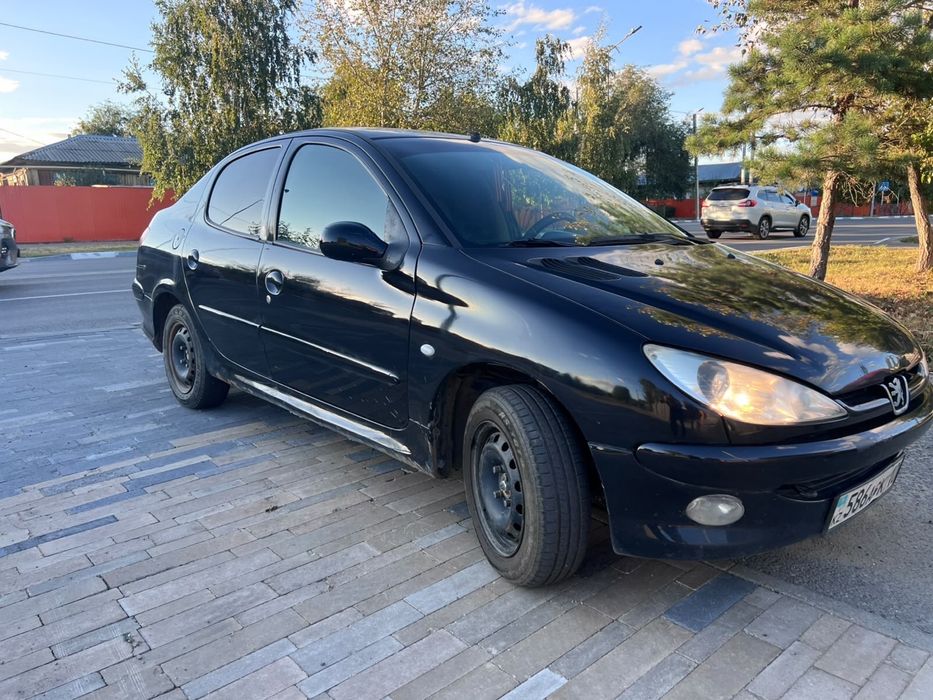 Peugeot 206  Обмен интресен