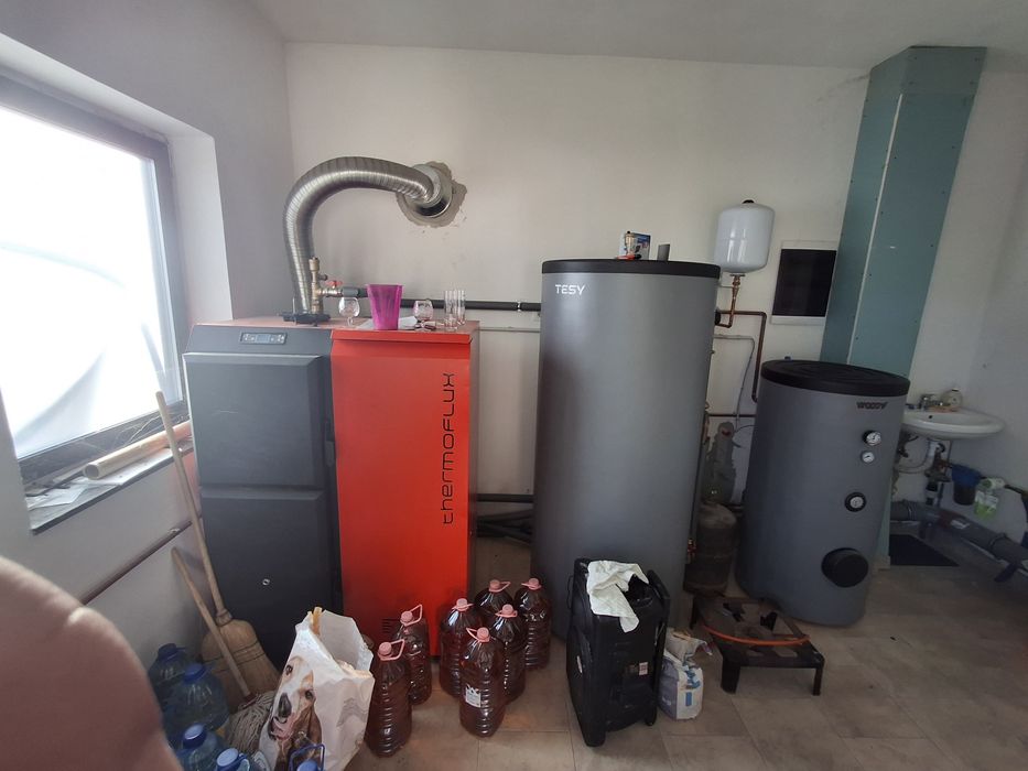 Casă de vânzare construită în anul 2023