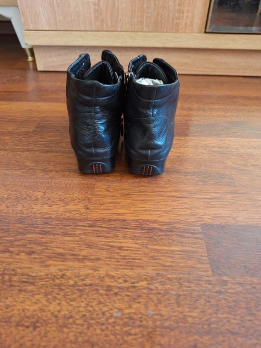 Полуботинки женские