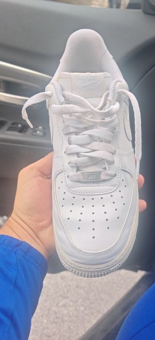 Оригинални маратонки NIKE