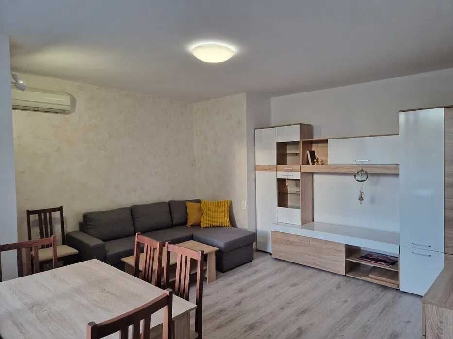 Двустаен кв. К.Фичето гр. Велико Търново, до МОЛ