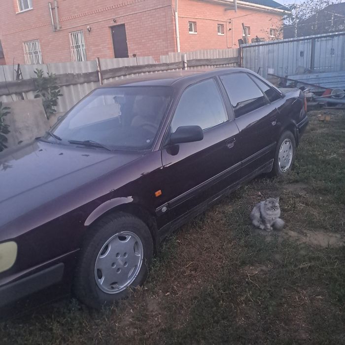 Продам ауди 100с4