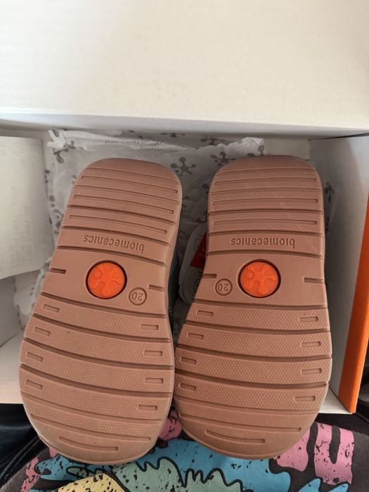 Обувки biomecanics 20