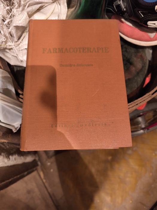 Cărți medicina și lucru manual