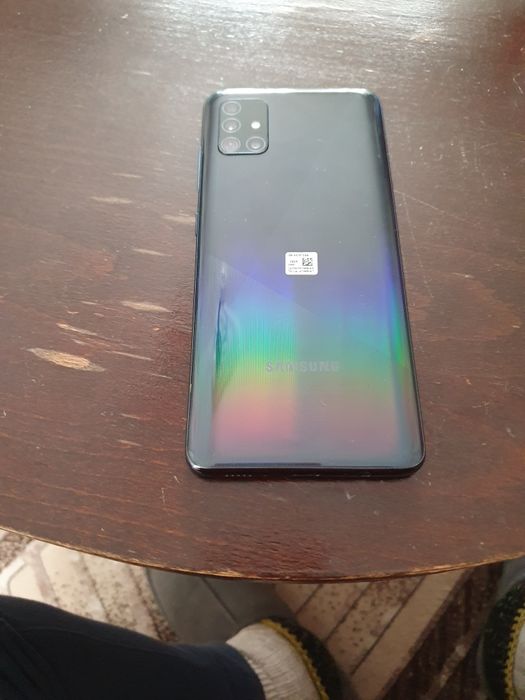 Телефон Samsung A51