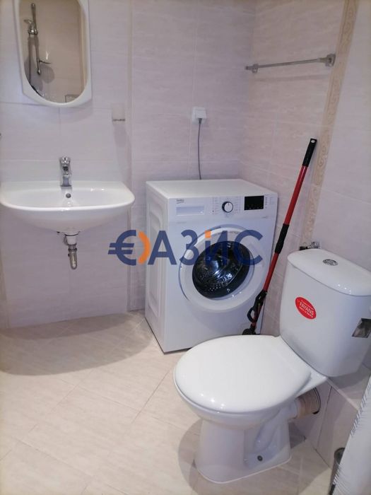 Продава се Двустаен апартамент в Созопол - 56 кв.м за 1606 €/кв.м - Снимка #11