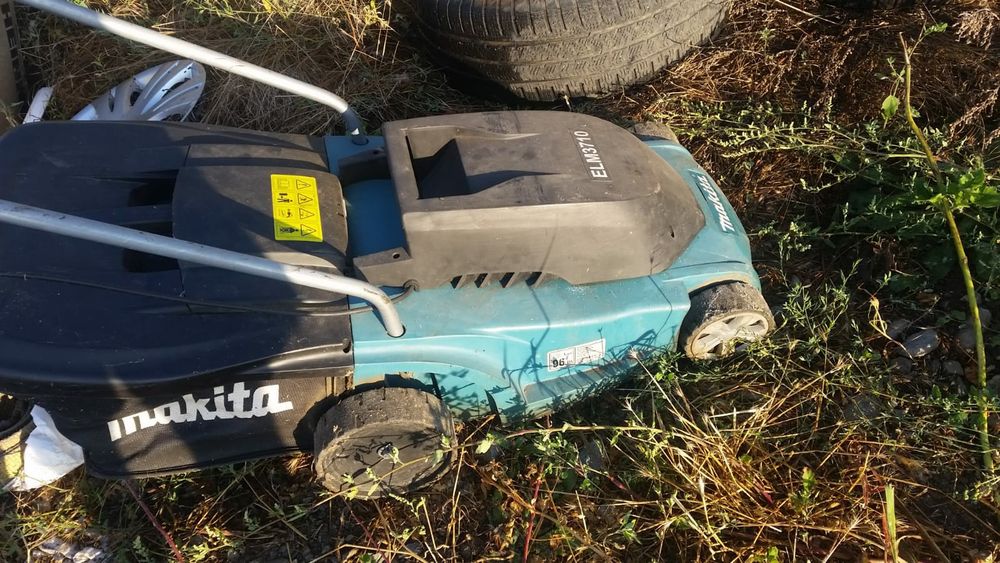 Masina tuns iarba makita