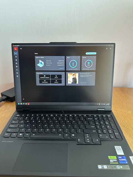 Laptop Lenovo Legion Pro 7 i9 14900HX Nvidia RTX 4090  32GB RAM DDR5 1TB SSD Garanție 8 Luni