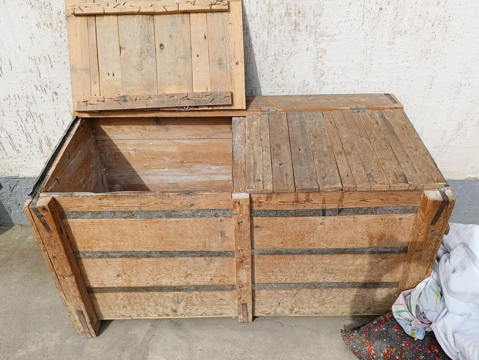 Ящик для муки продам