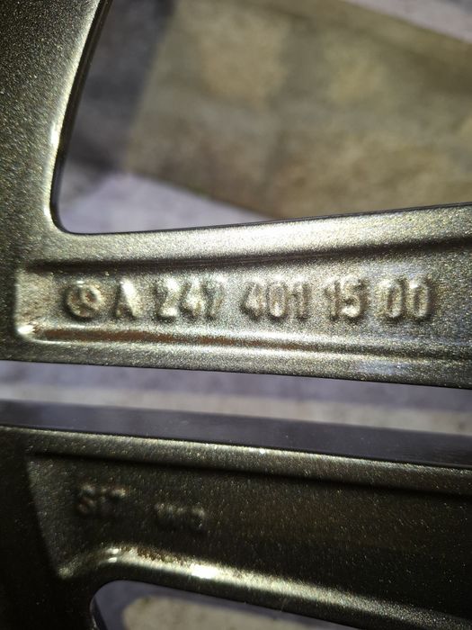 19 AMG Mercedes  W247