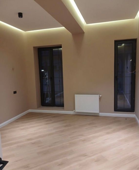 Коттеджный дом на Братских 2.5 соток