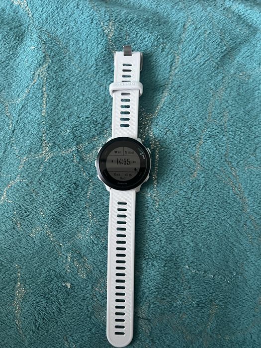 Продам спортвные часы Garmin Forerunner 55