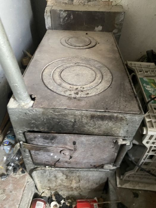 Продам печь в комплекте, бонус насос