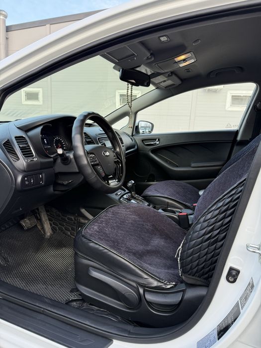 Kia Cerato 2018 года