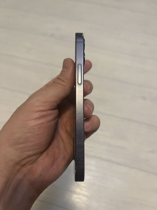 Продам iphone 12 mini