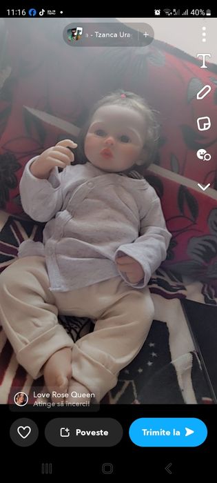 Vând păpușă contabila de silicon