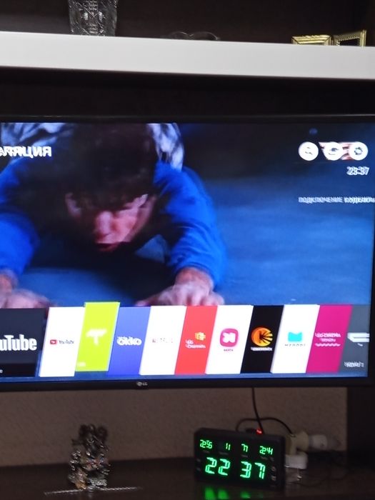 Продам смарт телевизор LG